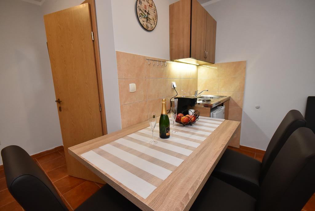 Apartmani Bozinovic Herceg Novi Esterno foto