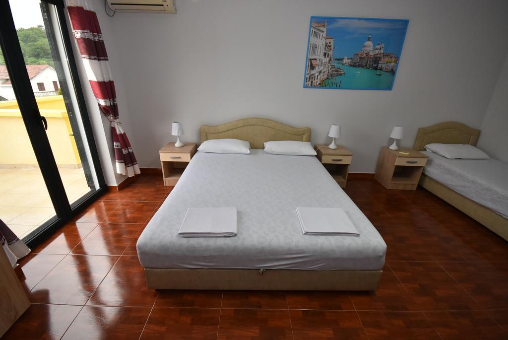 Apartmani Bozinovic Herceg Novi Esterno foto