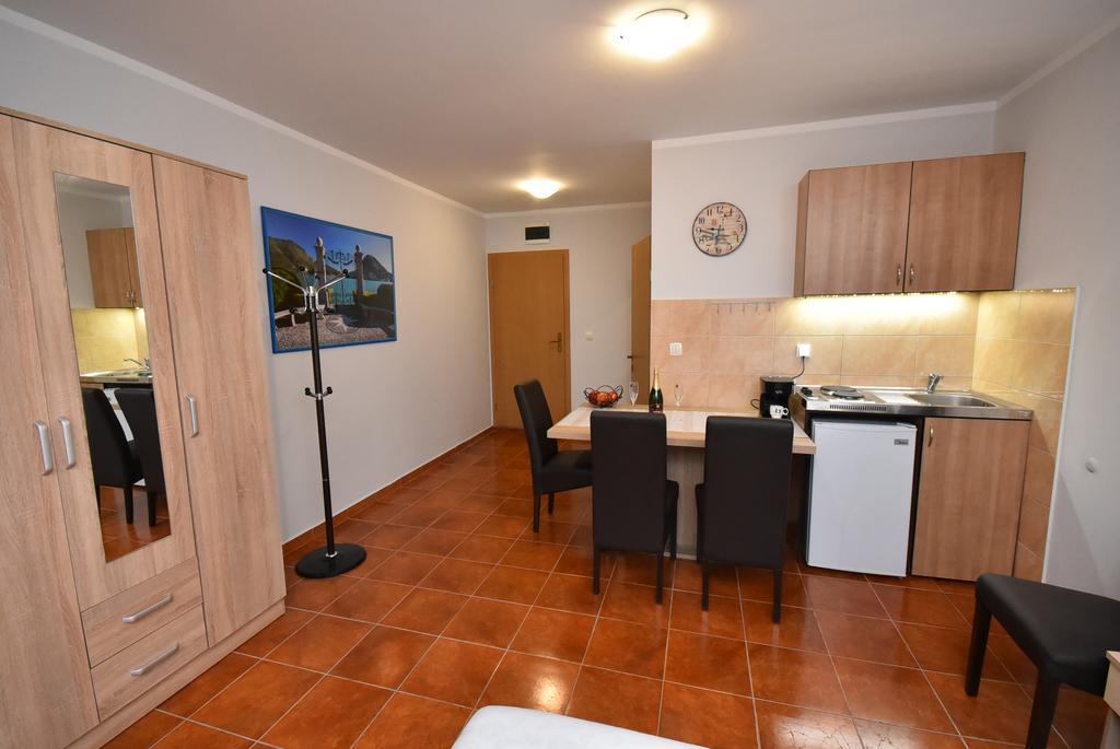 Apartmani Bozinovic Herceg Novi Esterno foto