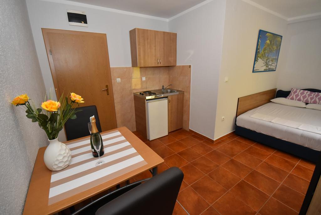 Apartmani Bozinovic Herceg Novi Esterno foto